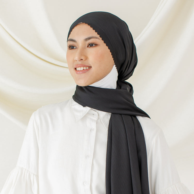 Rayya Silk Lasercut Black (Pashmina Silk)