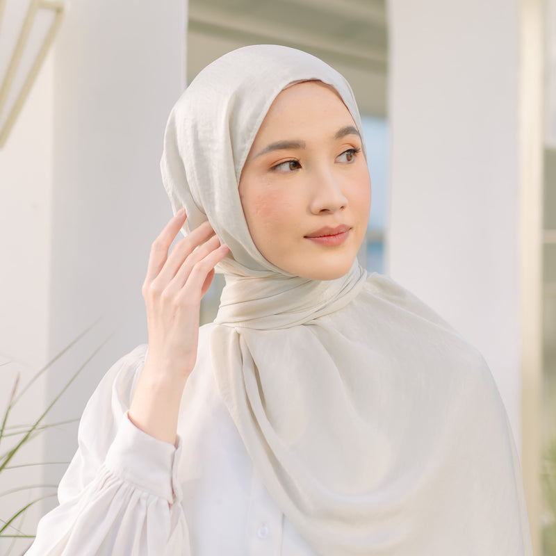 Kian Shawl Light Cream