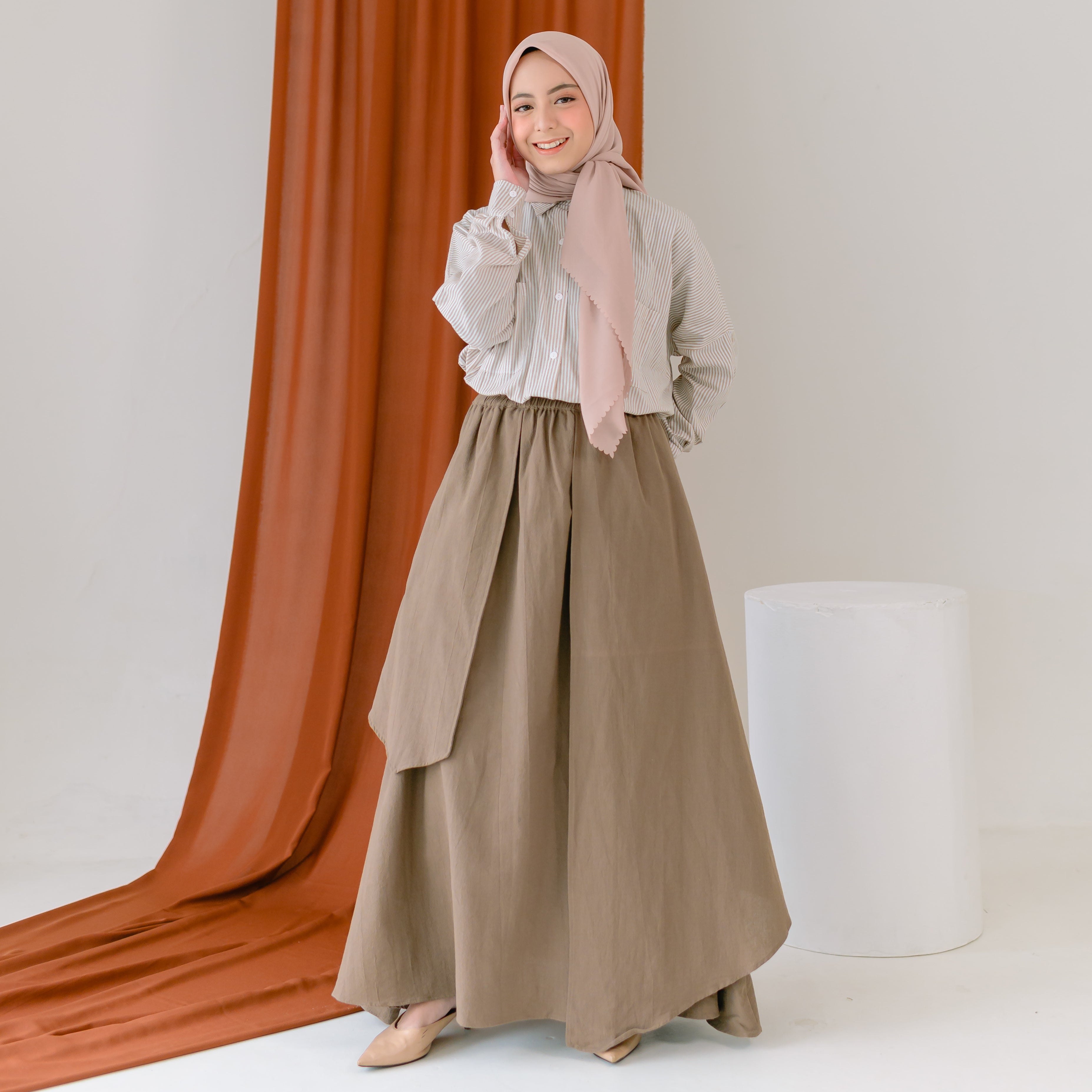 Theena Skirt Soft Brown – Lozy