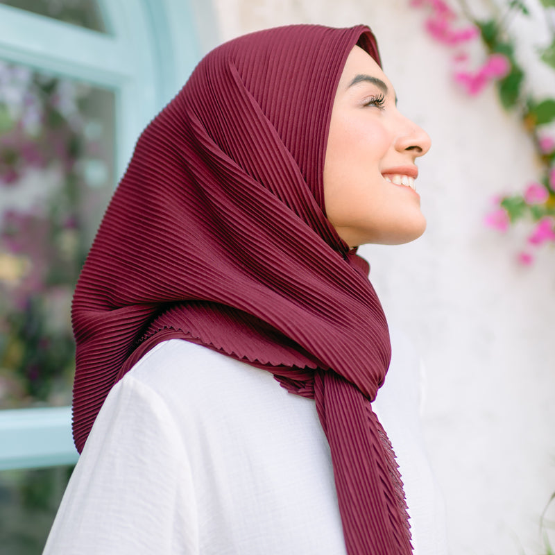 Haraa Pleats Square (Segiempat Voal Plisket) Ruby Wine