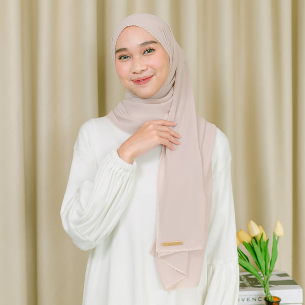 Defect Embroidery Signature Series 2 Nude Cream