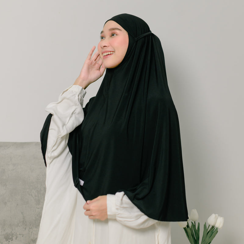 Nuha Instan (Bergo Jersey) Black